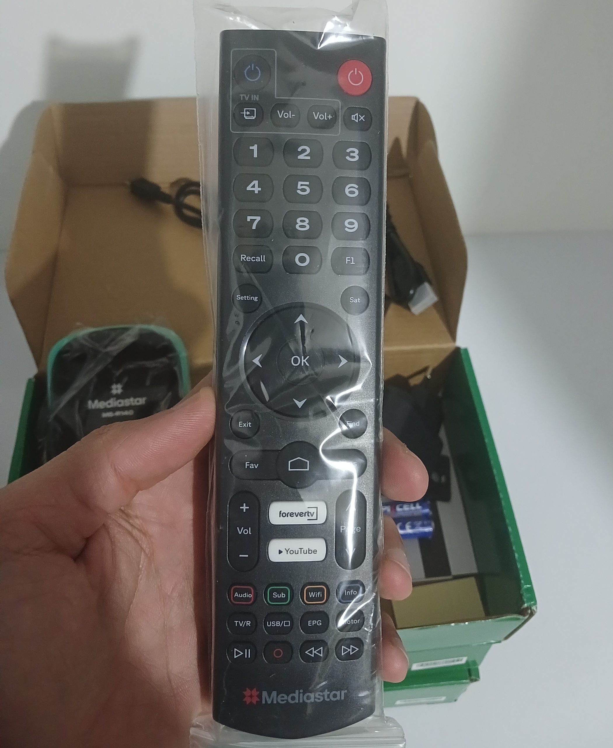 گیرنده دیجیتال مدیا استار R140 با ریموت کنترل جدید - تصویر 4