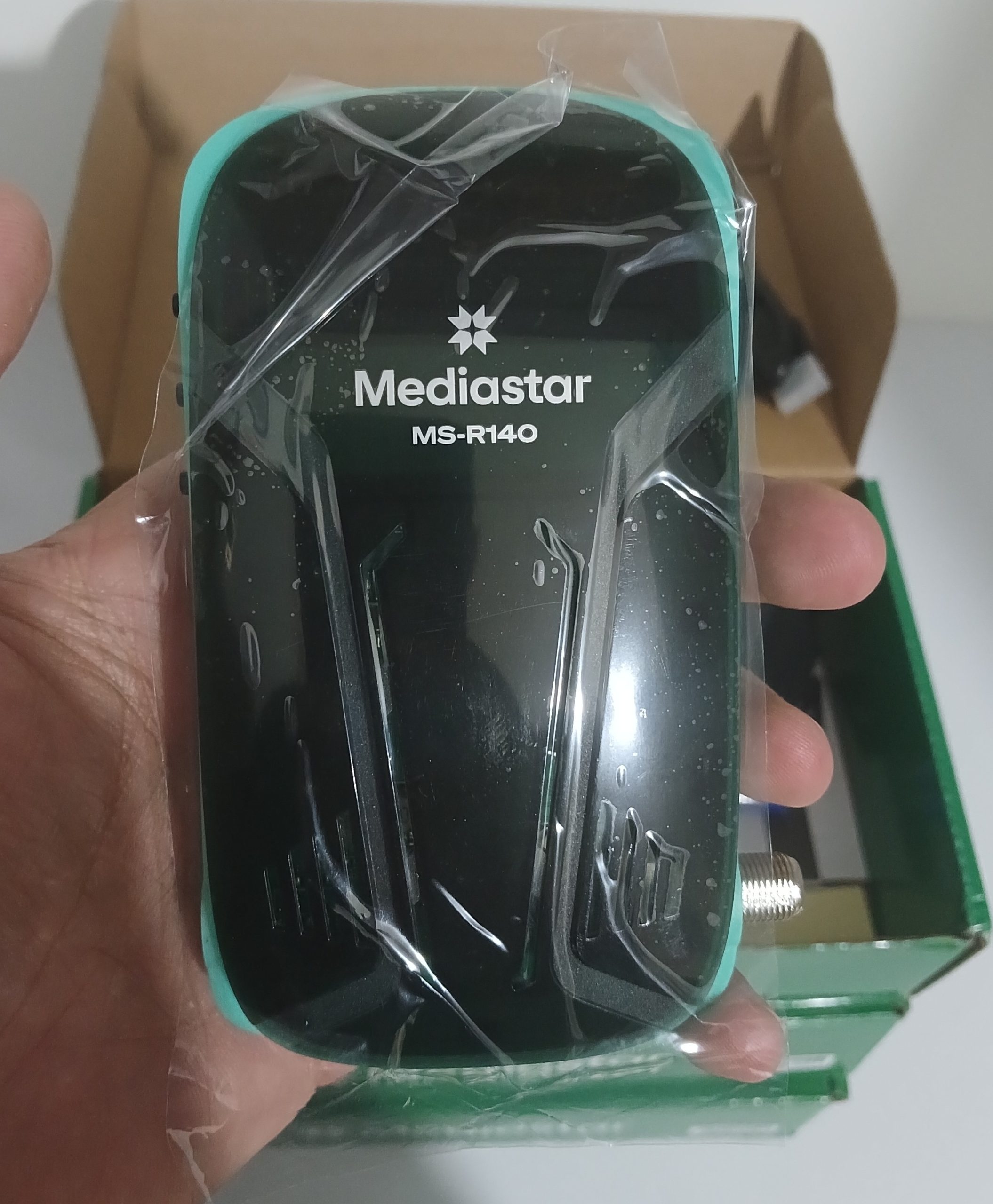گیرنده دیجیتال مدیا استار R140 با ریموت کنترل جدید